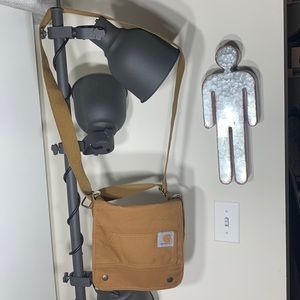 Carthart shoulder bag. Carhartt brown
